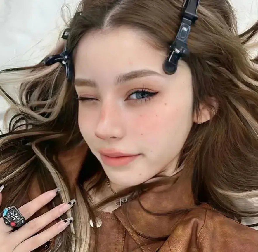 刁爱