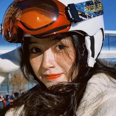 四月的女儿